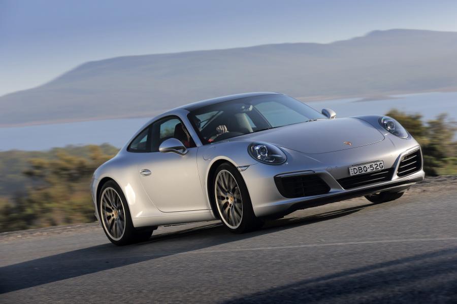  Porsche 911 Carrera S Coupe 2016 года  (AU) (фото 25 из 34)